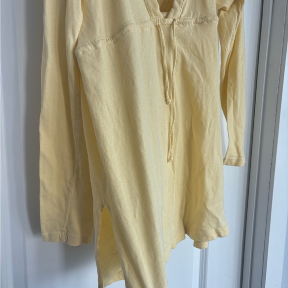 Cover-up / lounge long sleeve dress/top with hood, C&C California - Picture 5 of 8